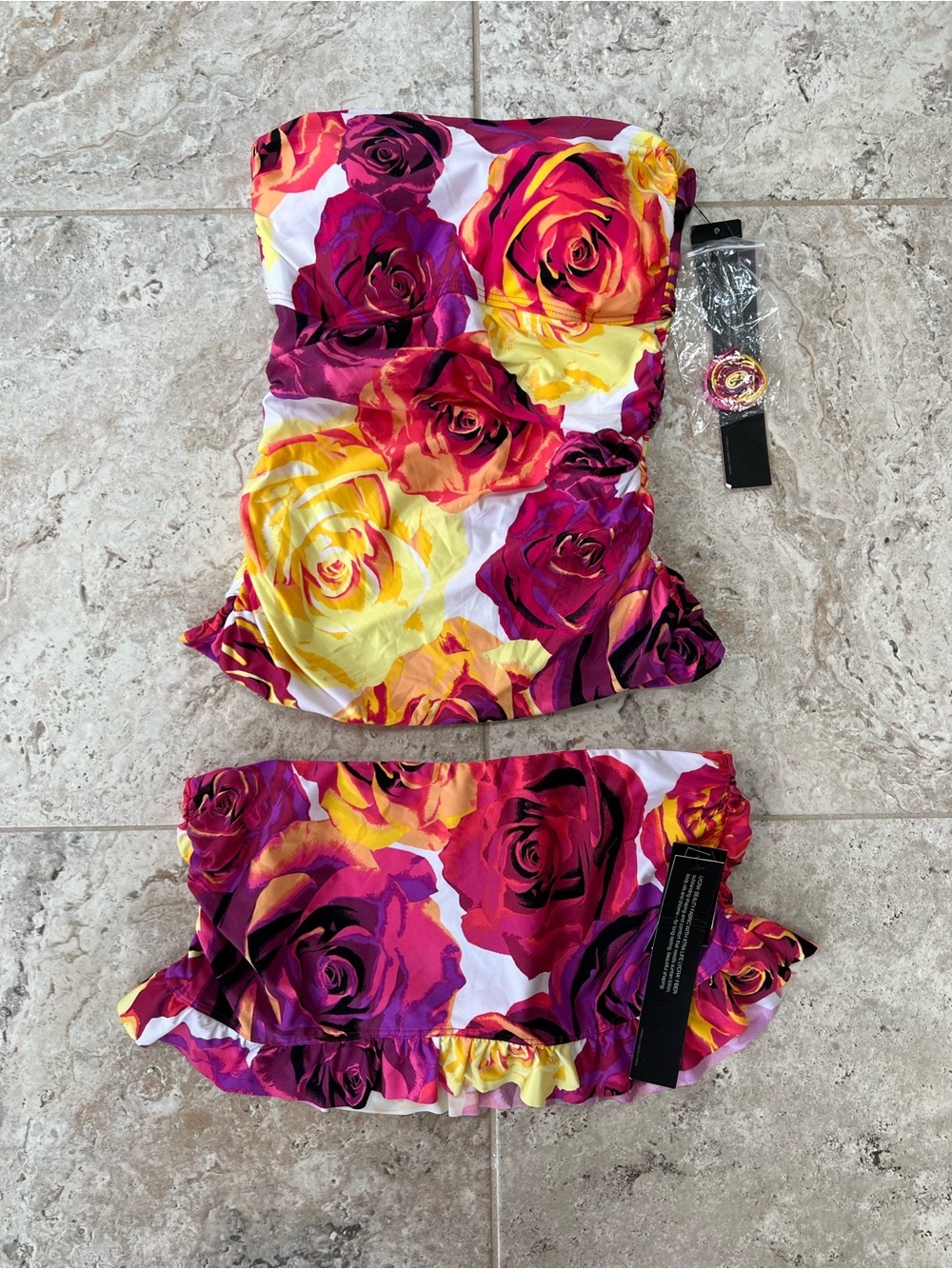 Jantzen NWT Rose Parade 2-Piece Shaping Ruffle Tankini Swimsuit, Pink/Yellow, 8